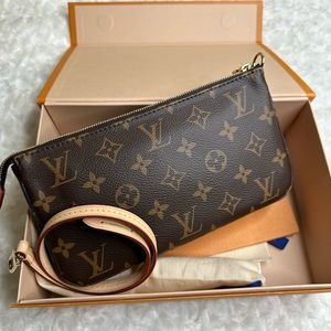 Sold. Louis Vuitton Monogram Pochette Accessoire